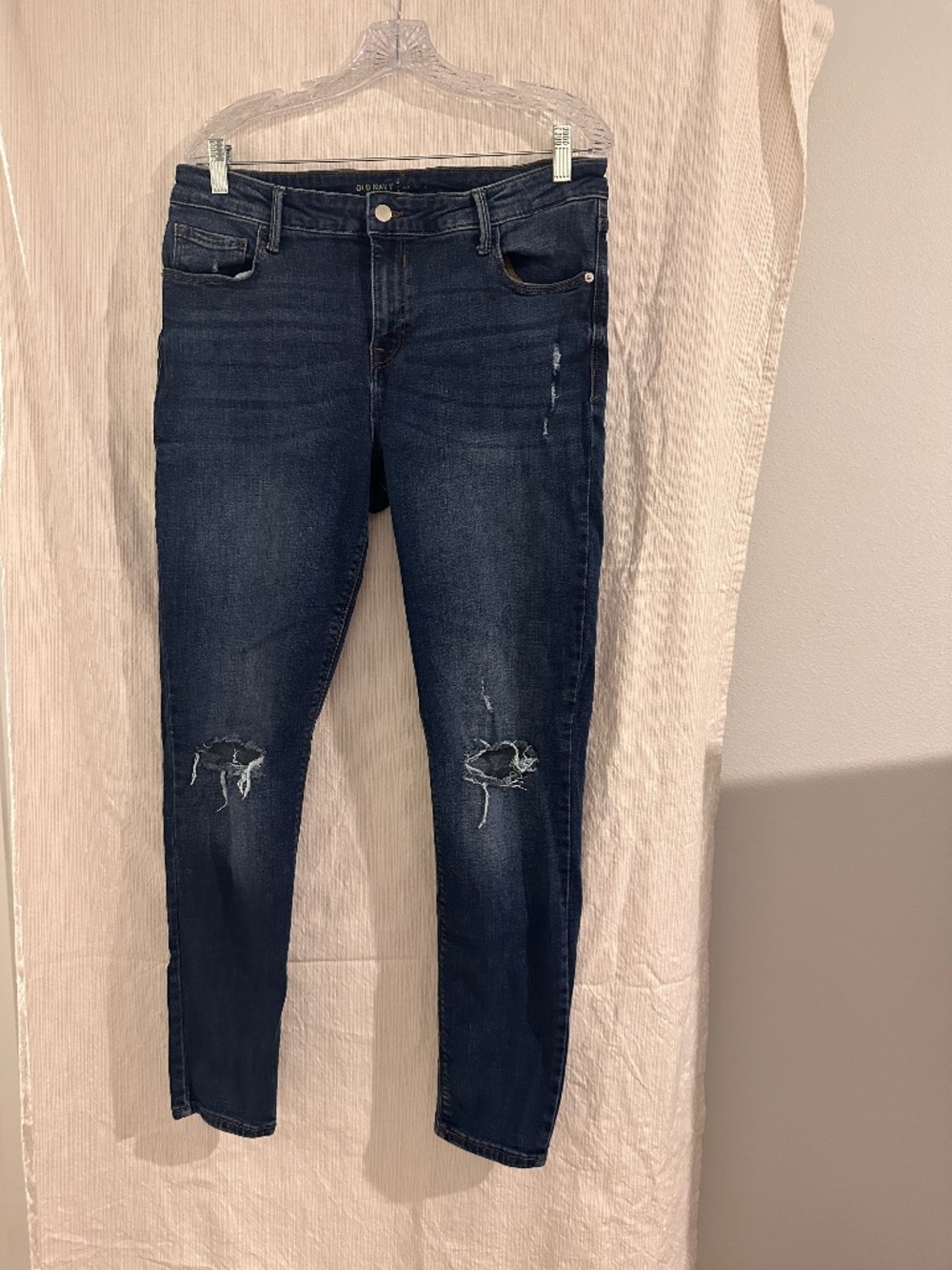 Old Navy Size 14 Tall High Rise Distressed Skinny Jeans